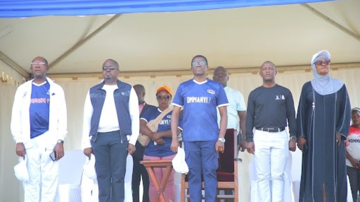 Katikkiro with the Kingdom’s Ministers: the Buganda Minister for Youth Affairs and Hon. Mariam Mayanja Nkalubu